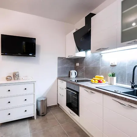 Ferienwohnung Mit Privater Terrasse *