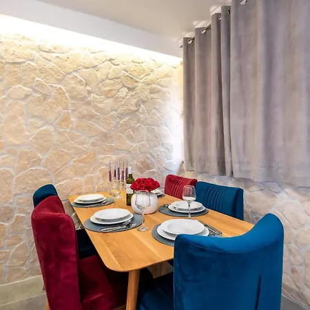 Apartment Ferienwohnung Mit Privater Terrasse Gradac (Split-Dalmatia)